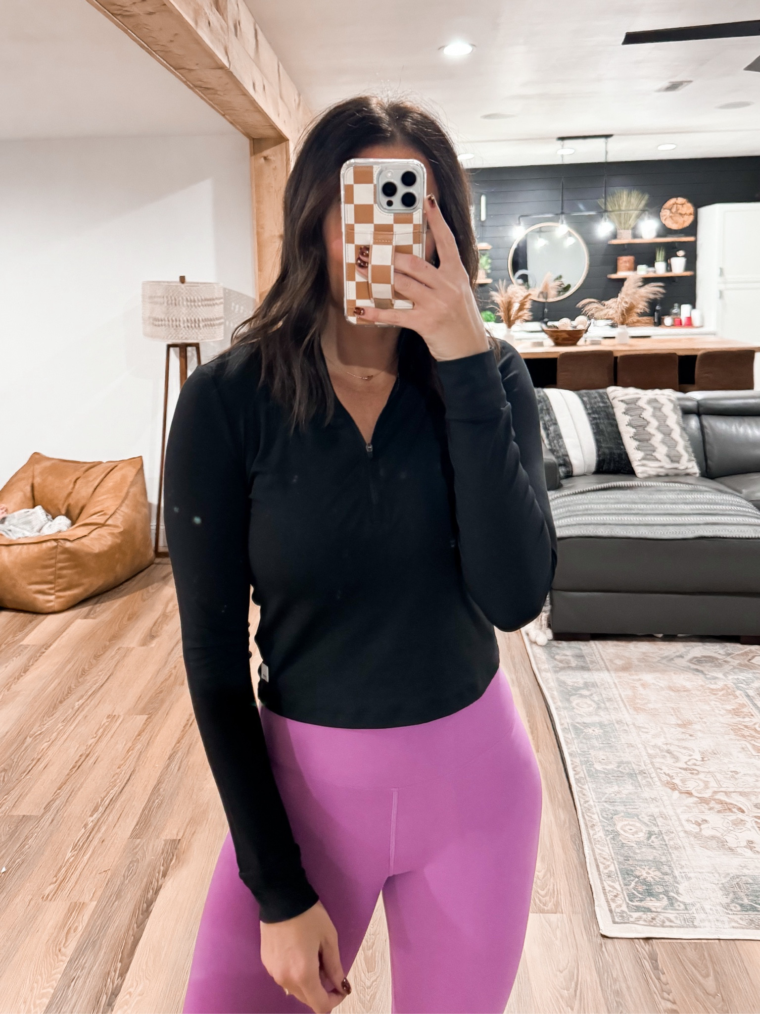 1/2 Zip Long sleeve-medium
Leggings-small

@vuori #vuoriclothing #ad

#LTKfitness #LTKGiftGuide #LTKstyletip