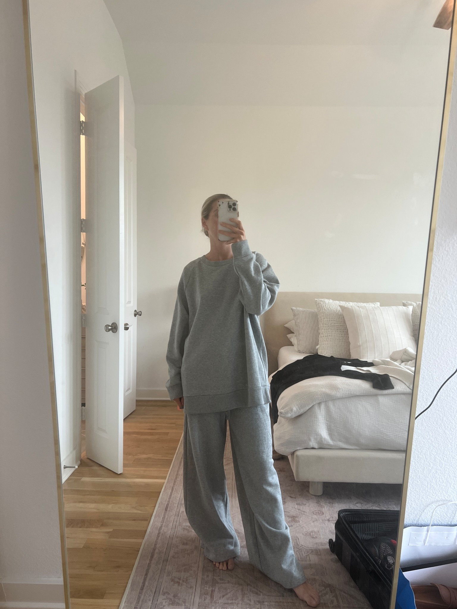 Groutfit for our 9 hour red eye tonight🫡

#LTKU #LTKStyleTip #LTKTravel