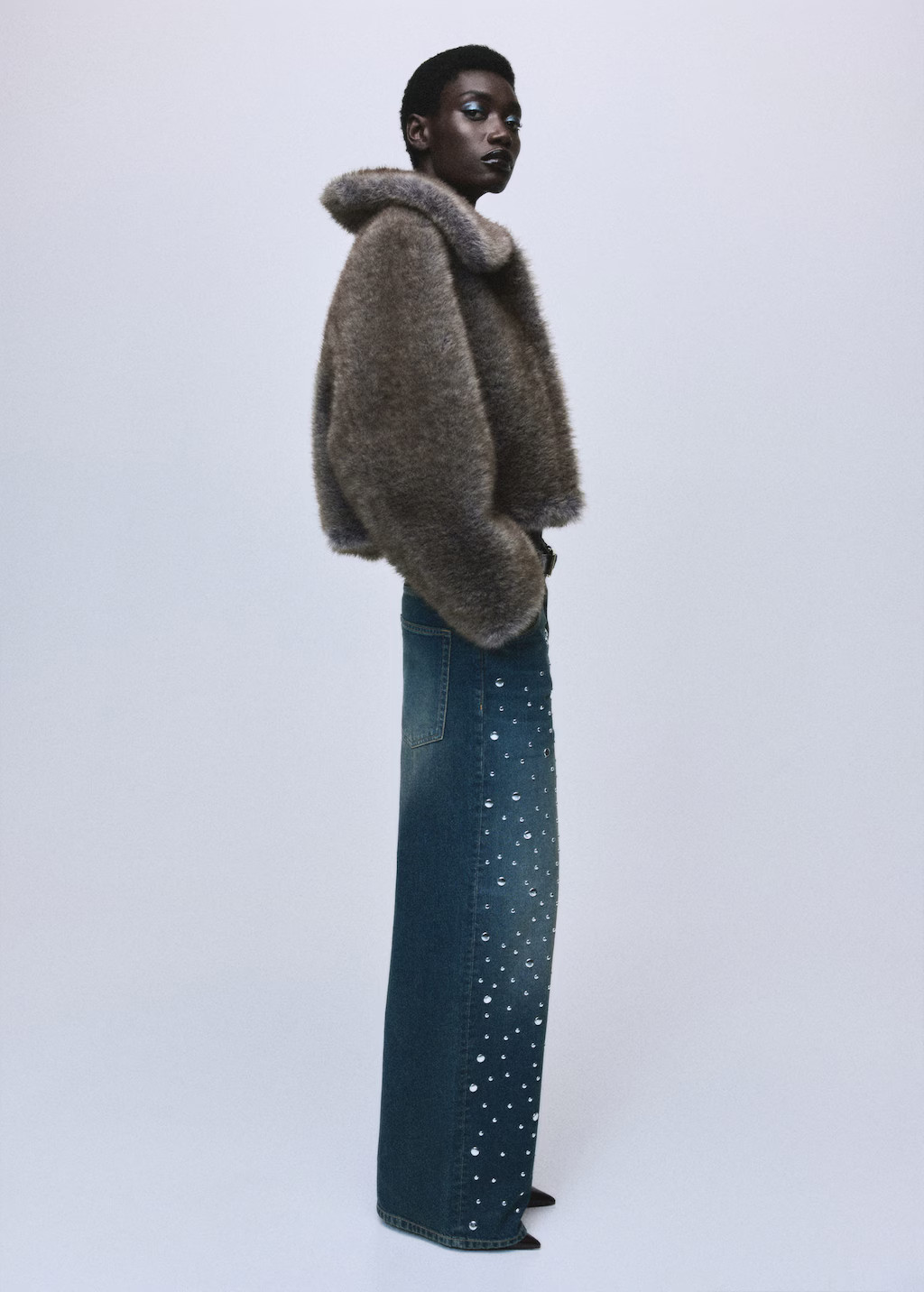 Straight-fit jeans with studs dark blue - Woman - 14 - MANGO | Mango (US/MX/AU)