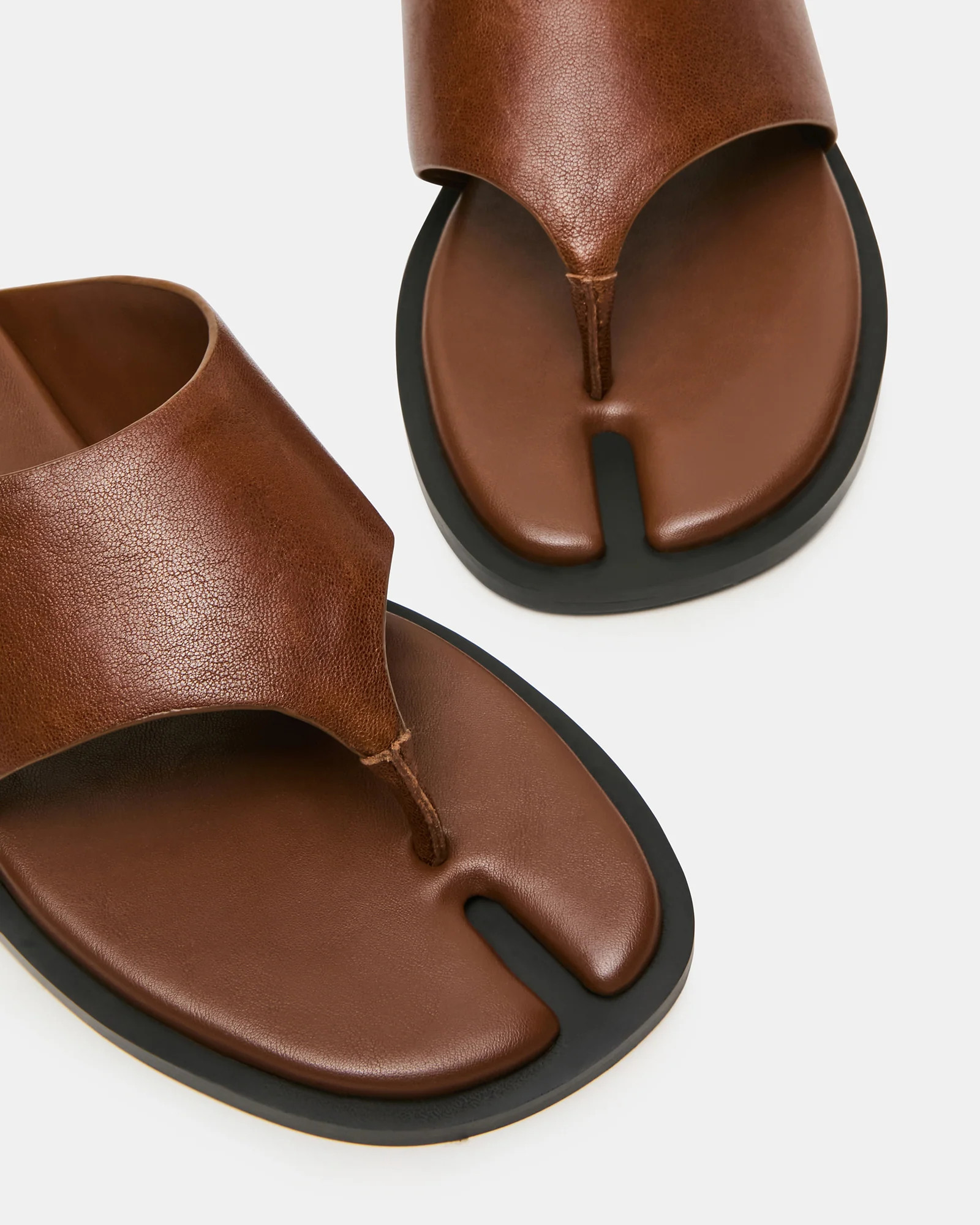 ILLIA Cognac Leather Tabi-Inspired Thong Women's Sandal | Steve Madden (US)