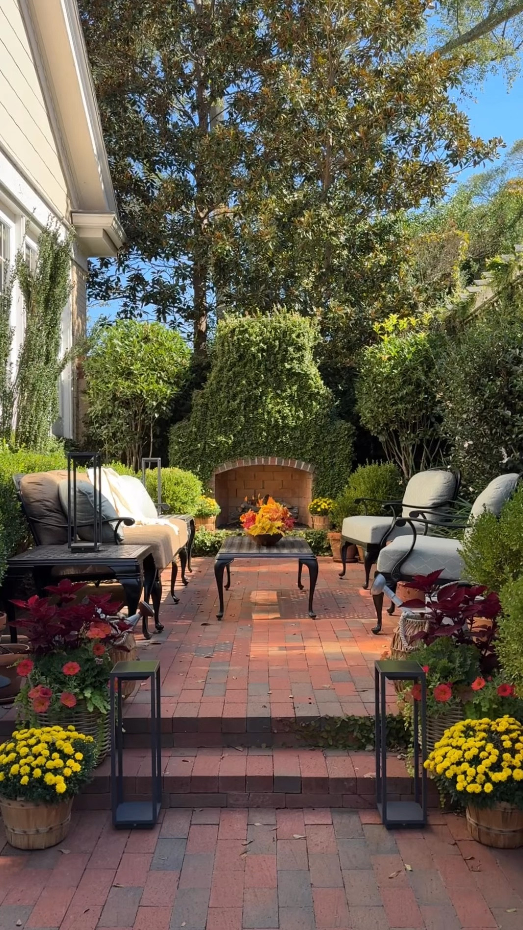 Happy Friday, friends! Who else is loving these crisp, sunny fall days? 🍂 The weather has been a dream lately—perfect for soaking up the cool breeze and blue skies. ☀️

What’s on your weekend agenda? I’ve got a hair day today (time for a little pampering!) and I’m off to Charleston this Sunday! 🙌 Until then, I’ll be savoring every moment of this stunning autumn weather. 🍂🍁

How about you—any fun weekend plans? Let me know in the comments! ⬇️🍂🍁🐿️



#patiostyle #patiotime #outdoorlivingroom #courtyardgarden #gardensgreatorsmall #patioideas #smallgardenideas

#LTKVideo #LTKHome #LTKSeasonal