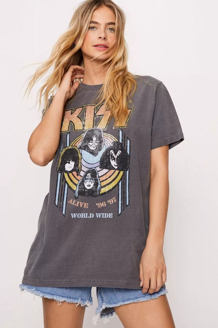Kiss Overdyed Graphic T-shirt | Nasty Gal UK (+IE)