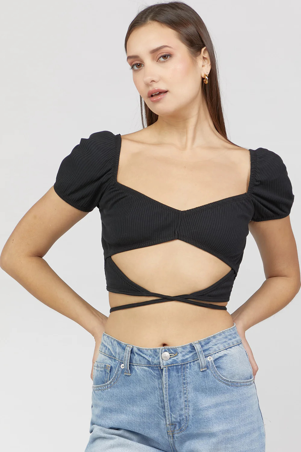 Wrap Tie Cropped Top
– Forever 21 | Forever 21 CA