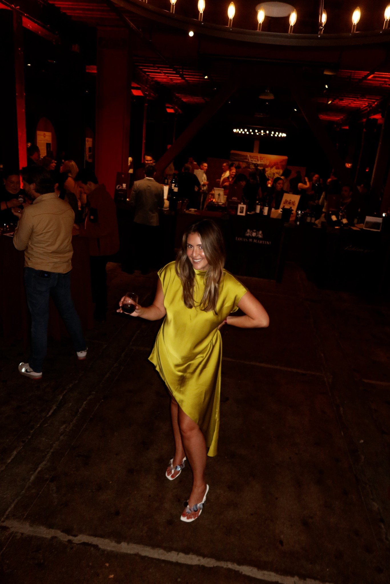 holiday dress
revolve dress
Amazon shoes 

#LTKSaleAlert #LTKSeasonal #LTKHoliday