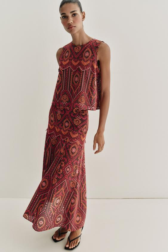 EMBROIDERED EYELET MIDI SKIRT | Zara US