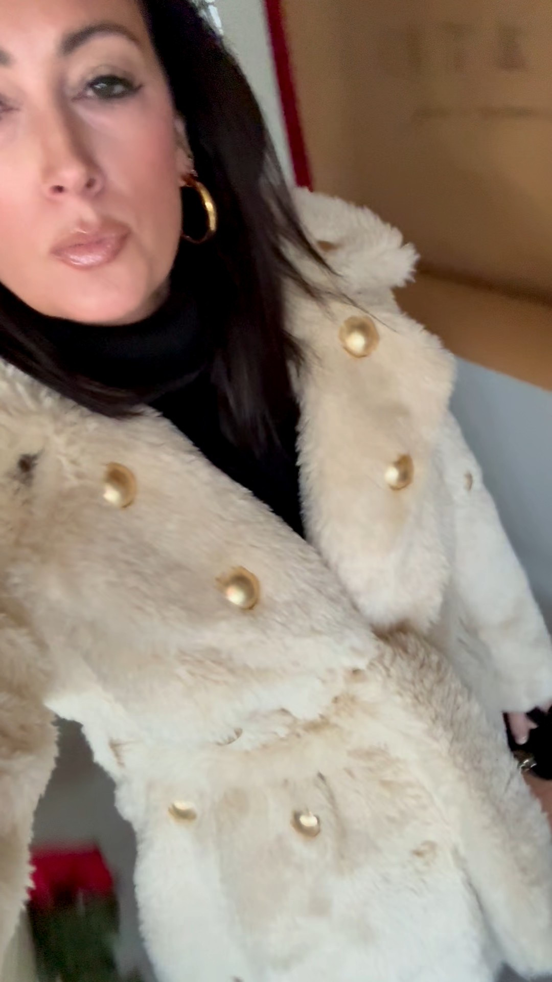 • medium coat
• large sweater but true to size 
• size 6 denim 


#LTKFindsUnder100 #LTKHoliday #LTKGiftGuide