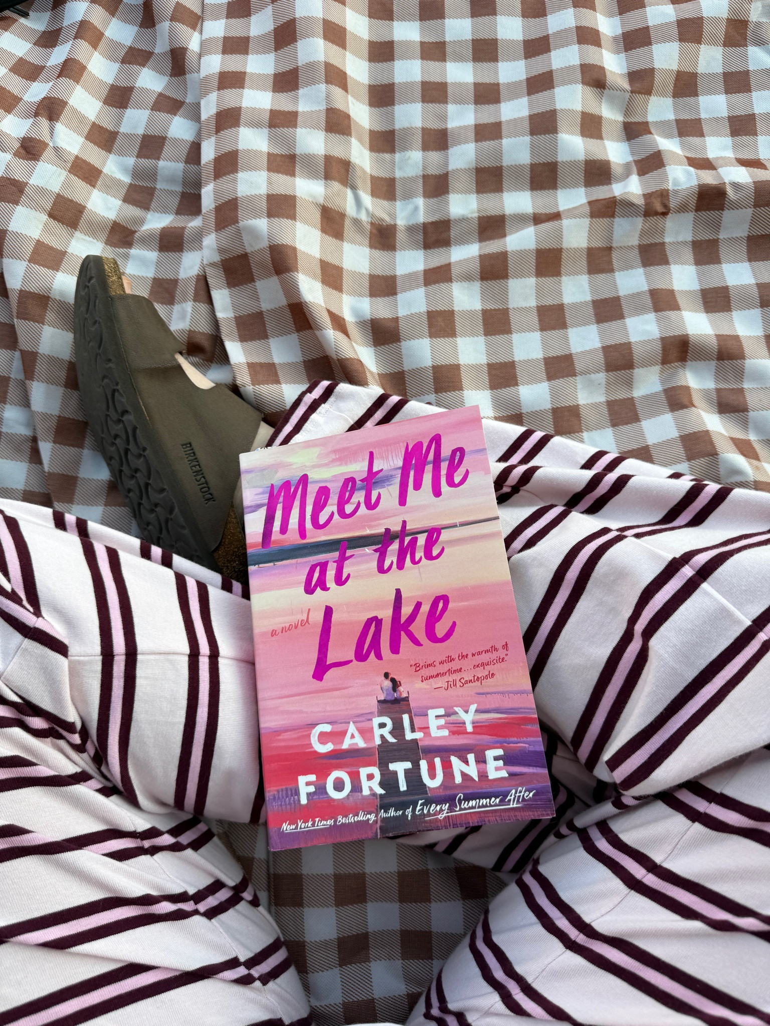 The cutest summer romance read 💗🐟
If you’re looking for the perfect summer romance to read by the pool, at the lake, or on vacation, add Meet Me at the Lake by Carley Fortune to your TBR! 🤍 The second book in Carley Fortune’s summer romances and such a dreamy warm-weather read. Give me a lake, sunshine, and a romance book and I’m happy!
#MeetMeAtTheLake #CarleyFortune #SummerRomance #RomanceBooks #SummerReading #BeachRead #BookRecommendations #BookTok #RomanceReader #LTKBooks #booktok #bookish #tbr

#LTKdayinmylife #LTKstorytime #LTKTravel