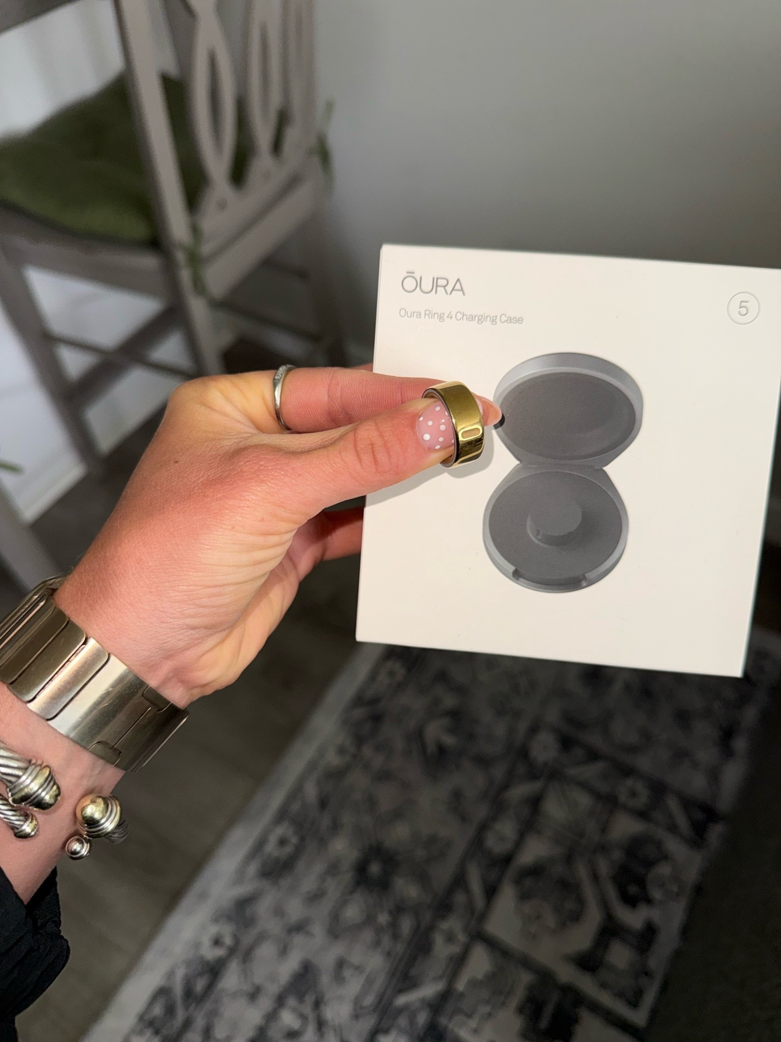 Forgot my Oura charger at home, so Prime came through. ✈️💍

Charge the case once, then use it to charge your ring on the go for up to 5 days. Perfect travel backup.

#LTKfitnessgoals #LTKActive