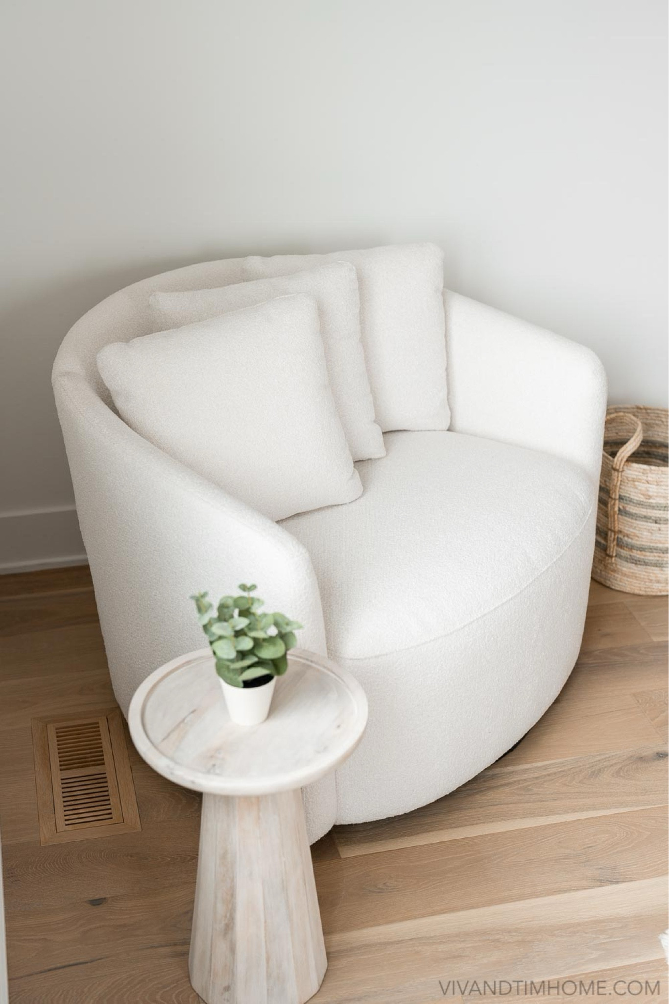 Love how this affordable accent chair turned out! Cozy home decor finds from @walmart! #walmartpartner #walmarthome 

#LTKhome