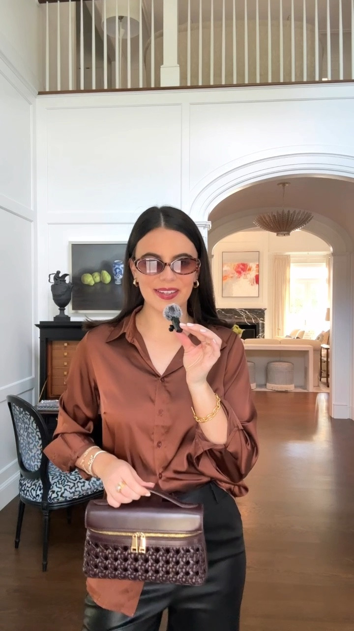 Amazon going out look! Linked my full Amazon capsule wardrobe below for even more options 🤎



#LTKWorkwear #LTKSaleAlert #LTKFindsUnder50