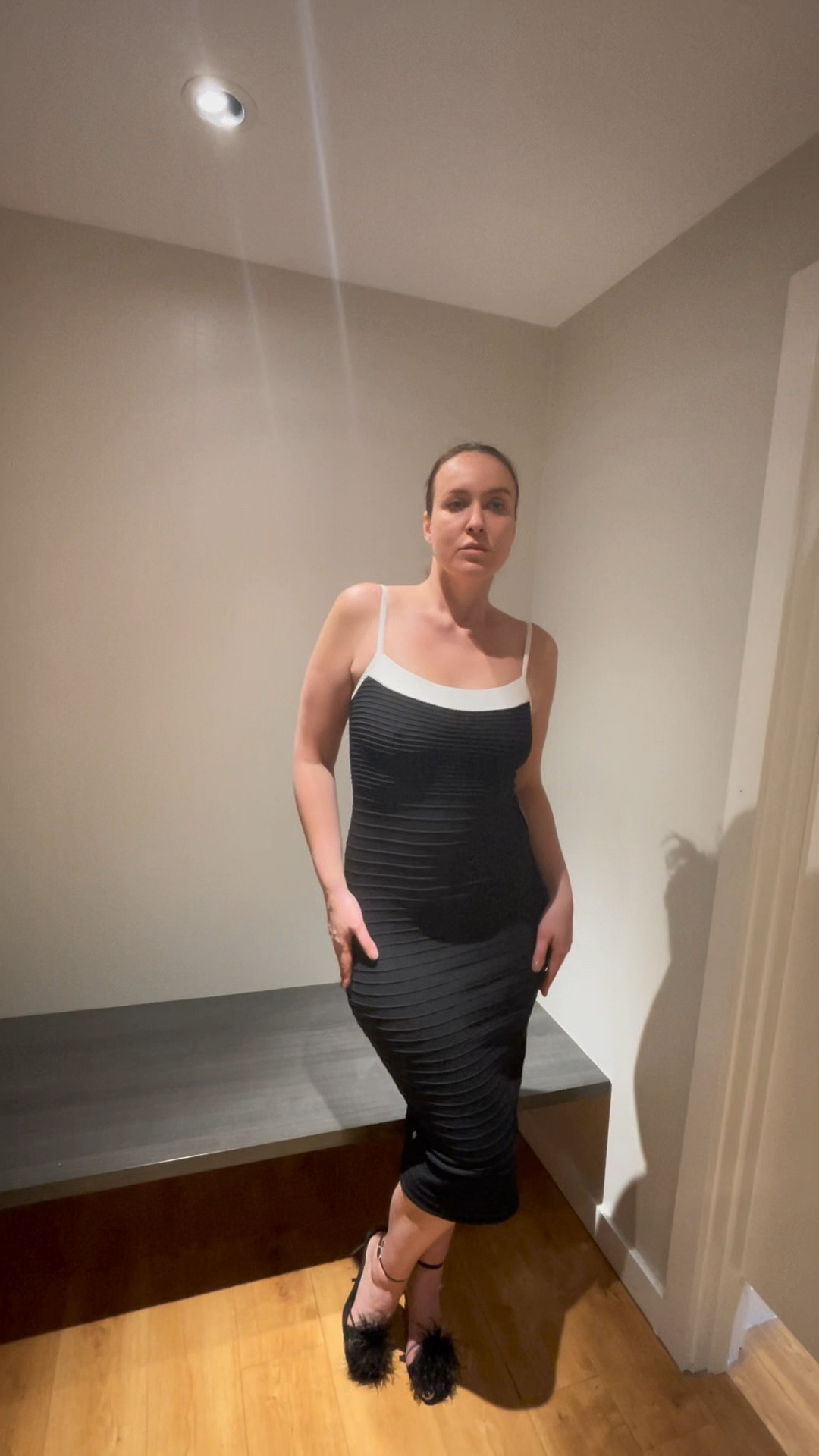 Here it is, the perfect dress! 

It will perfectly match both with heels and sneakers. And the white element around the neckline will add a refreshing touch. I can't imagine my wardrobe without this dress. 


#LTKmidsize #LTKVideo #LTKparties