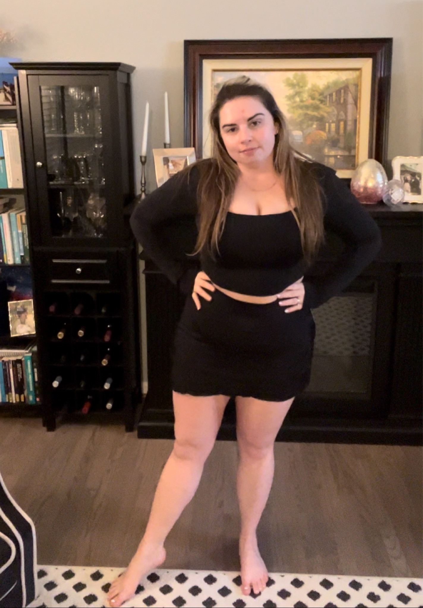 Athleisure Two Piece Set 

Ruffle skirt, black matching set, doing outfit, midsize outfit, hot girl walk 

Skort - large 
Top - large 

#LTKfitness #LTKmidsize #LTKfindsunder50