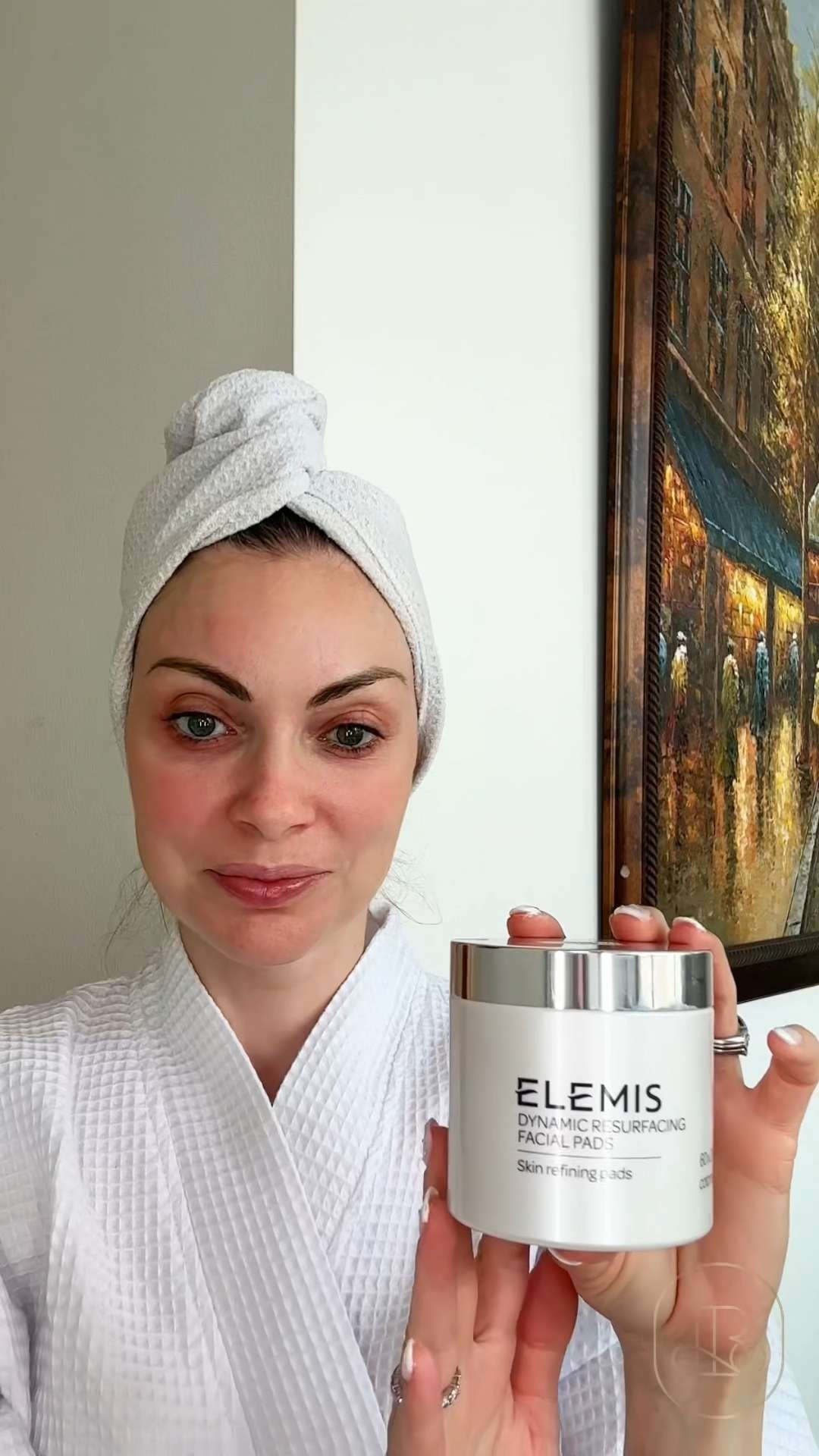 Say hello to your smoothest, brightest skin yet! The Elemis Dynamic Resurfacing Facial Pads are a total game-changer for anyone looking to refine skin texture and minimize the appearance of pores. 🌟 It’s great to give to the "busy traveler" who needs a portable glow-boost or as a standout addition to a luxury anti-aging regimen! 🧪 #LTKBeauty #LTKBeautyFinds #LTKFinds #Elemis #GlowSkin #Resurfacing #SkincareRoutine #HealthyAging #RadiantSkin #BeautyMustHaves #SelfCareDaily 

#LTKmorningroutine #LTKselfcare #LTKBeauty