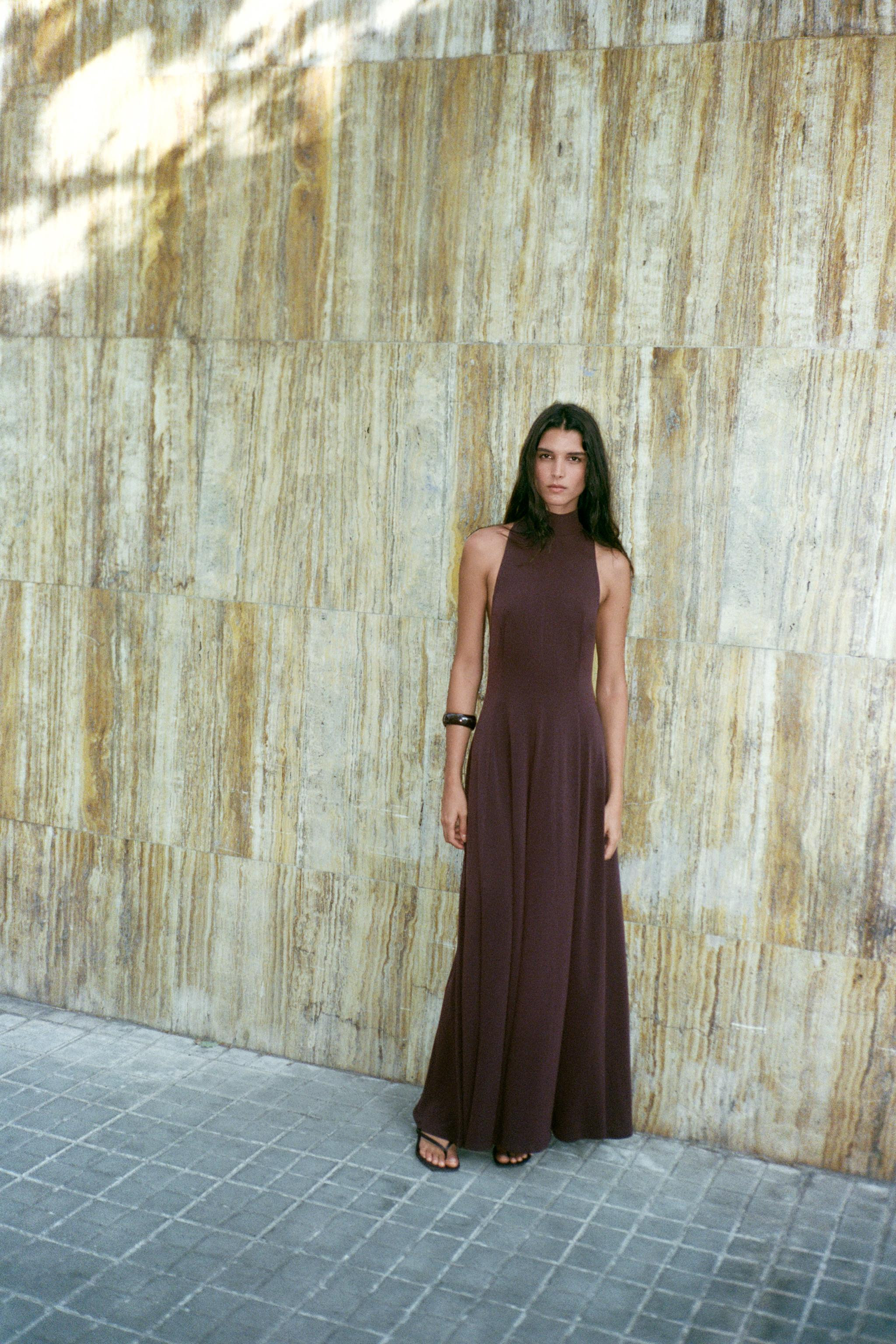 LONG BACKLESS DRESS | Zara DE