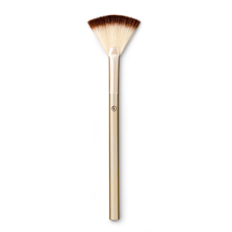 Sonia Kashuk™ Essential Highlighting Fan Makeup Brush | Target