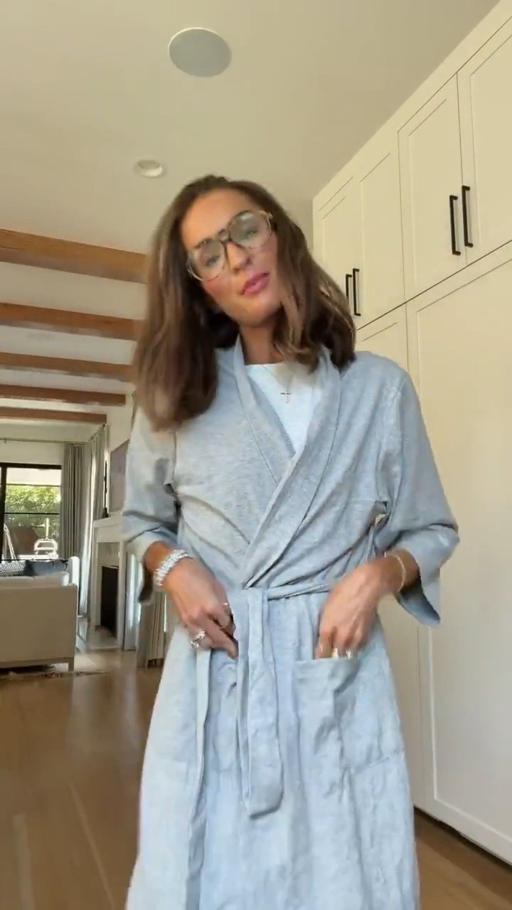 Obsessed with this robe from Amazon and it’s on sale! 😍