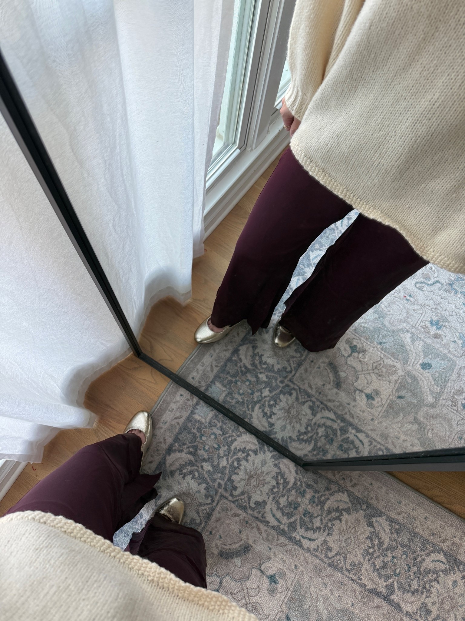 Use HALLIER30 to save! 

Holiday outfit // holiday pants : wearing 26 

Burgundy pants // silk pants 

#LTKCyberWeek #LTKHoliday #LTKGiftGuide