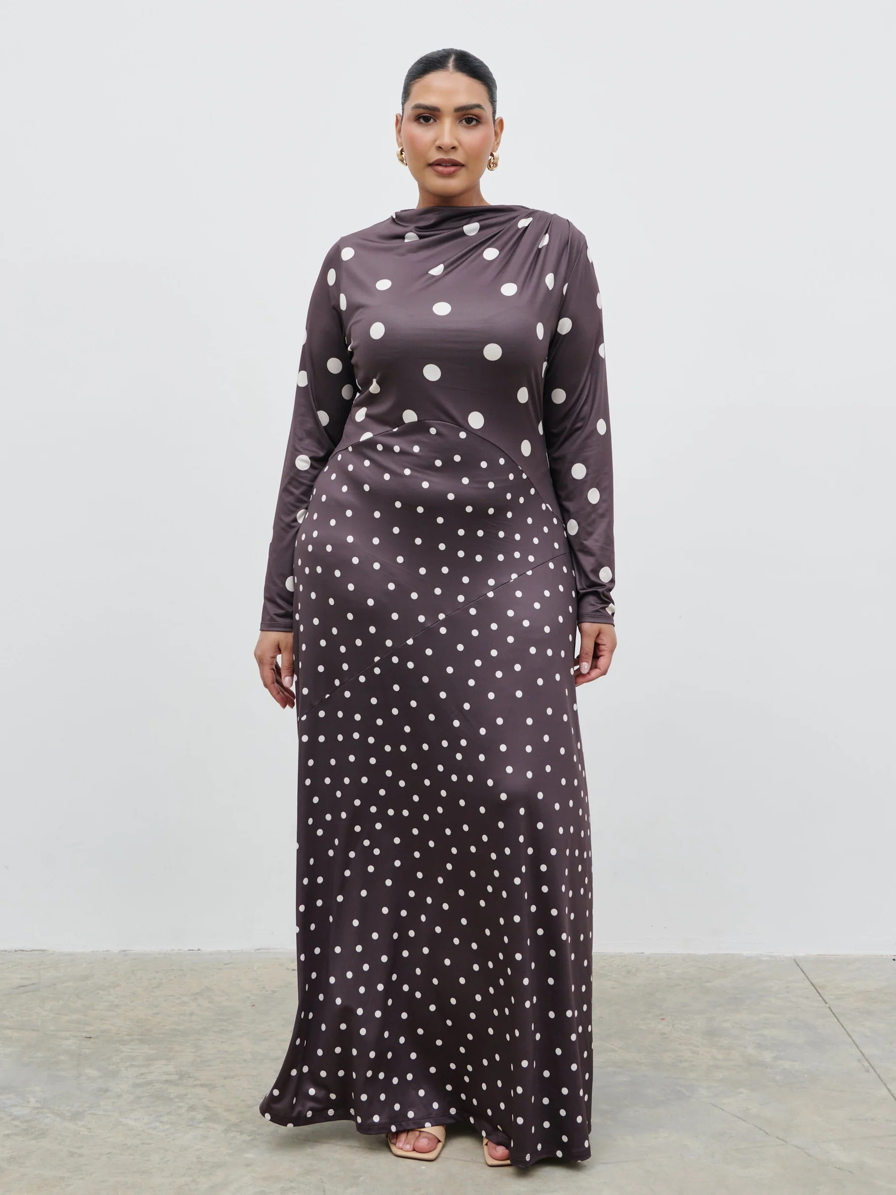 Delilah Asymmetric Maxi Jersey Dress Curve - Polka Dot | Pretty Lavish (UK)