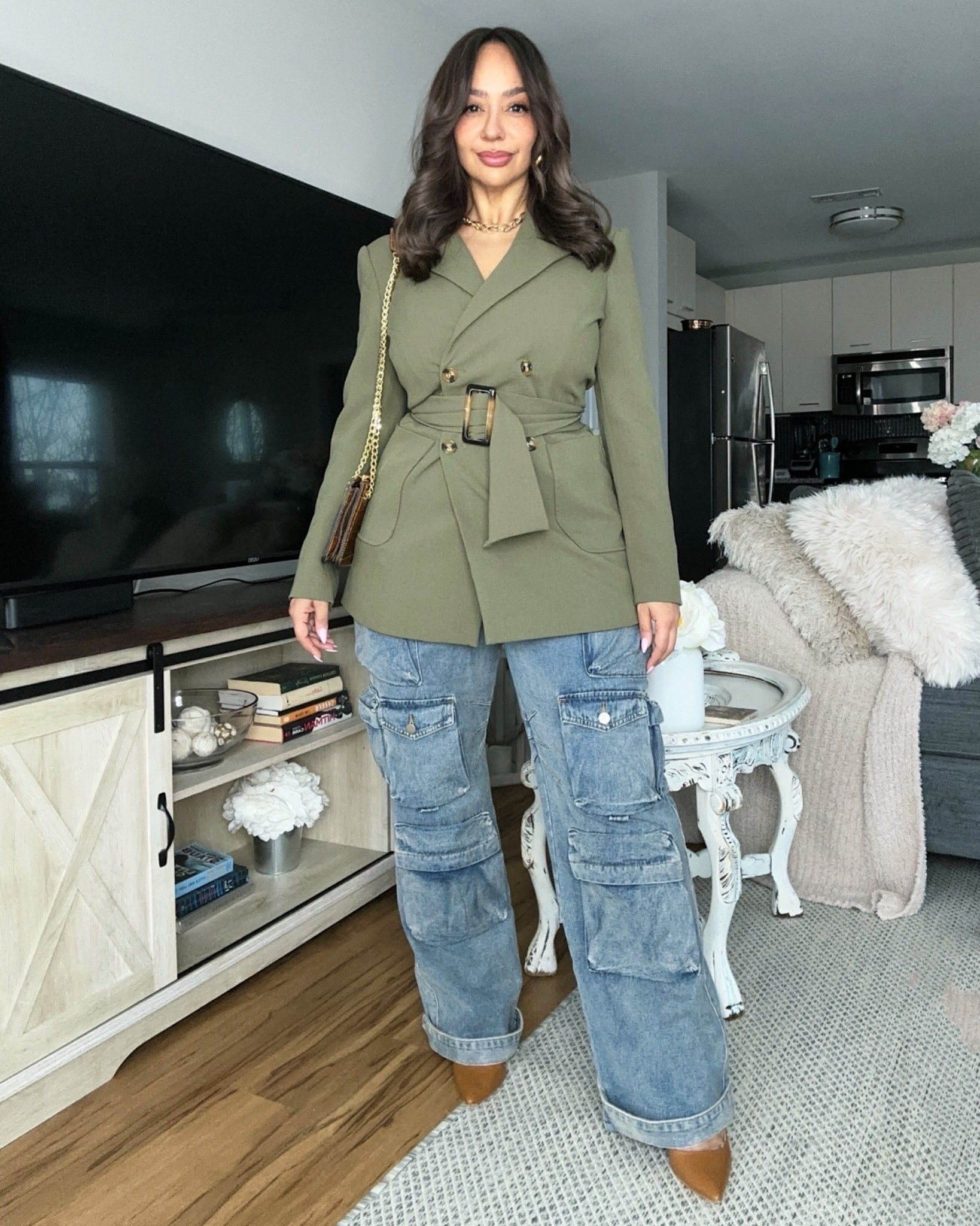 Uptown meets down town for this date night outfit 🥂

belted blazer
cargo jeans 
winter outfits women

#LTKPetite #LTKOver40 #LTKootd