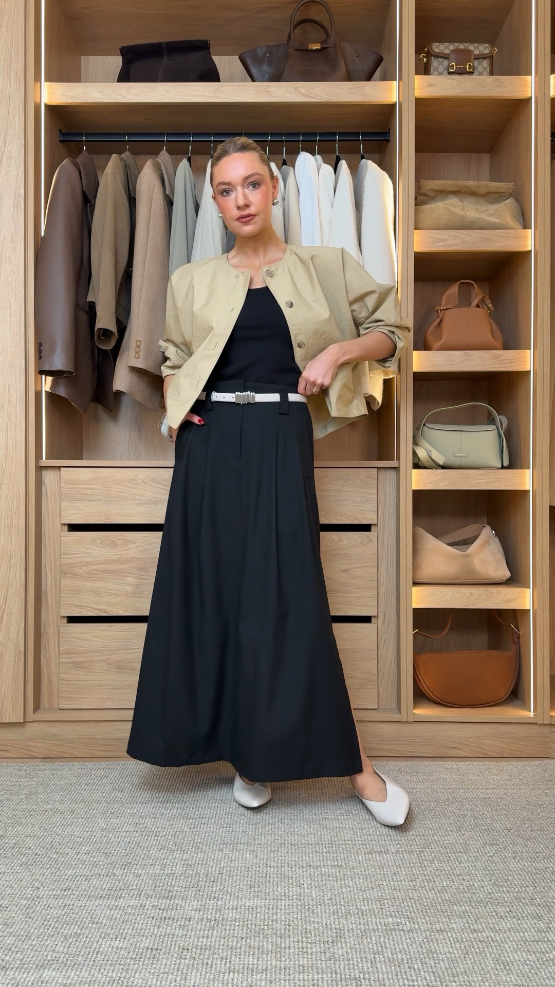 One base layer, basics, staples, capsule wardrobe, black skirt, full skirt, midi skirt 