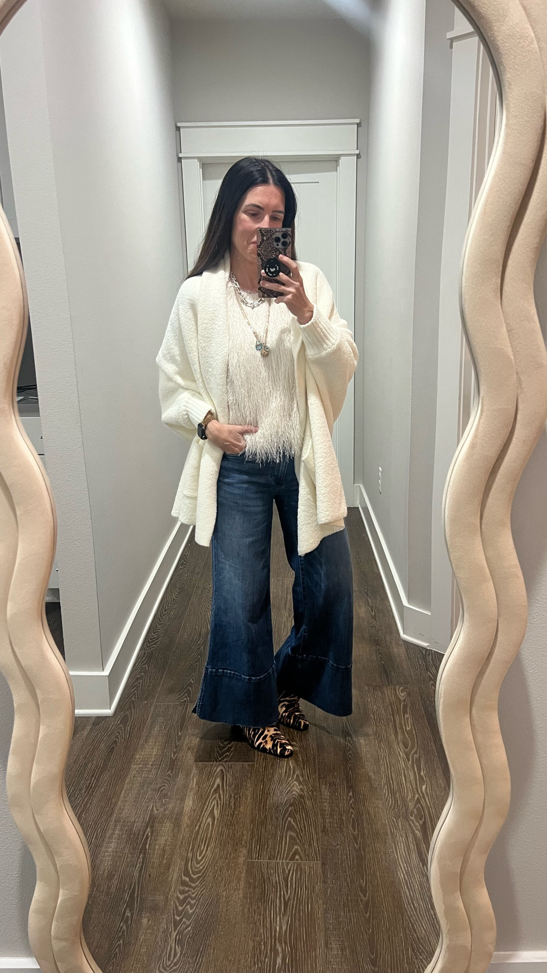 The cardigan that feels like a hug.  It’s part wrap and part blanket from Barefoot Dreams!  

#LTKPetite #LTKWorkwear #LTKOver40