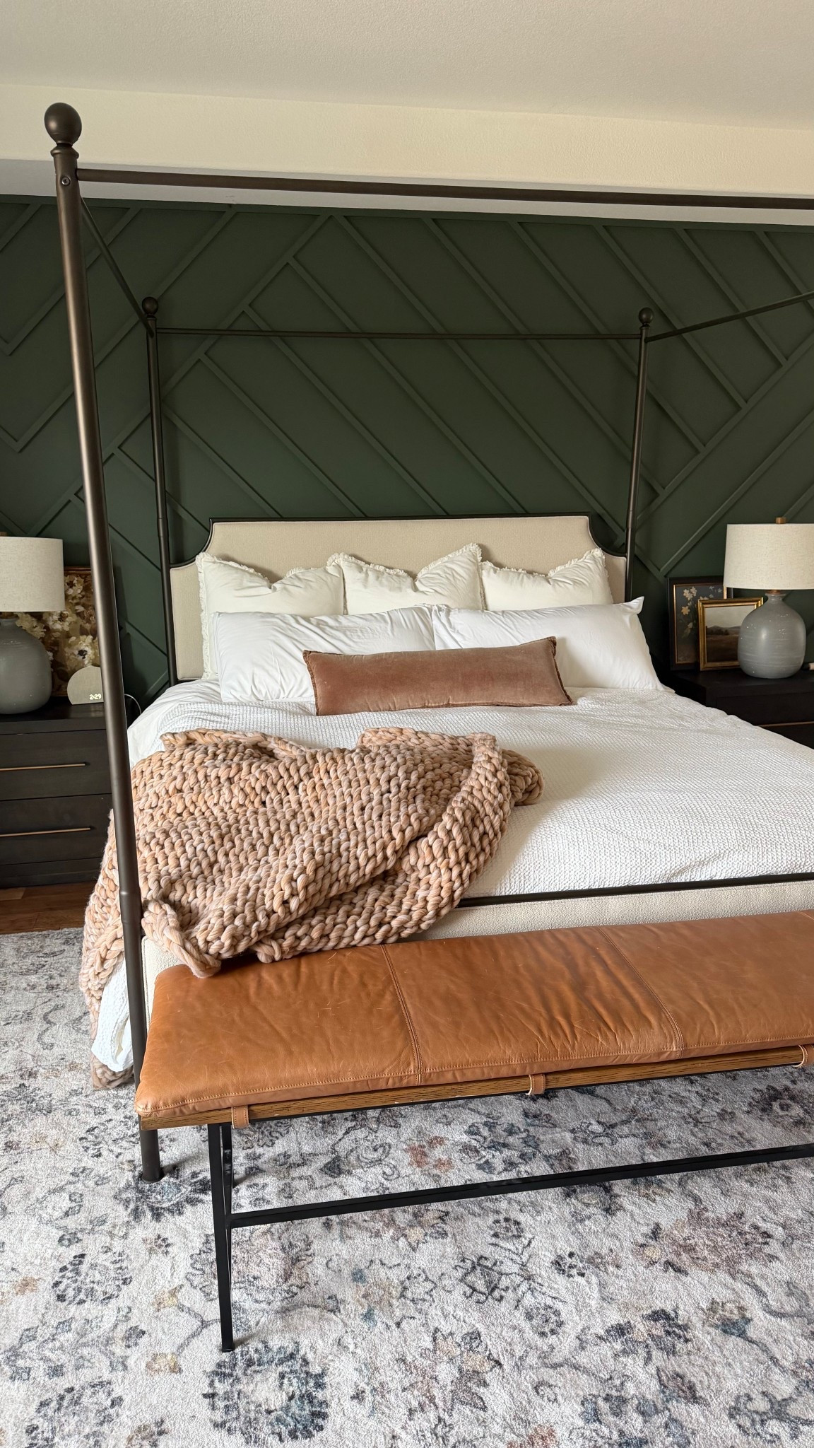 My friend had this canopy bed and assured me that it was amazing but WOWWWWW I was not expecting to be blown away!!! And for $640?!?! That’s insane!!! Yes, it’s 62% off right now and only $640 for Black Friday so grab it ASAP!!!! 

#LTKHome #LTKdayinmylife #LTKCyberWeek