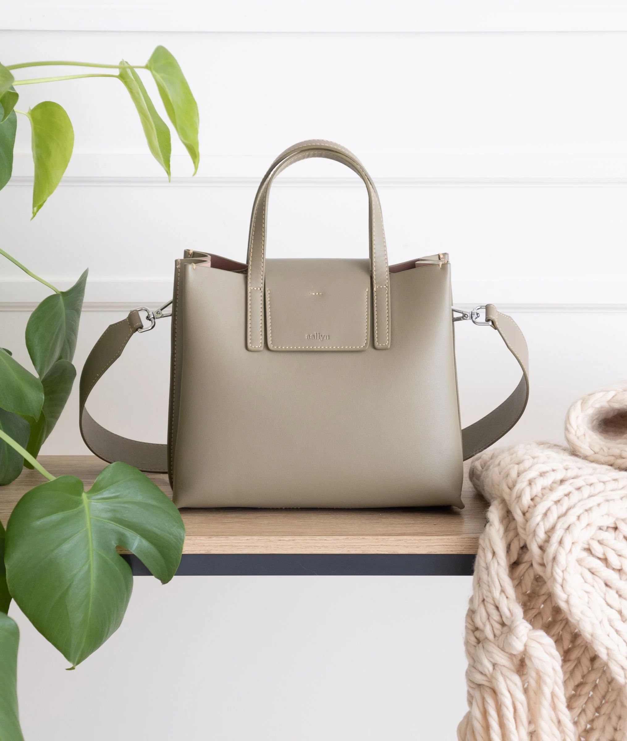 Stella Satchel (Medium) | AALLYN