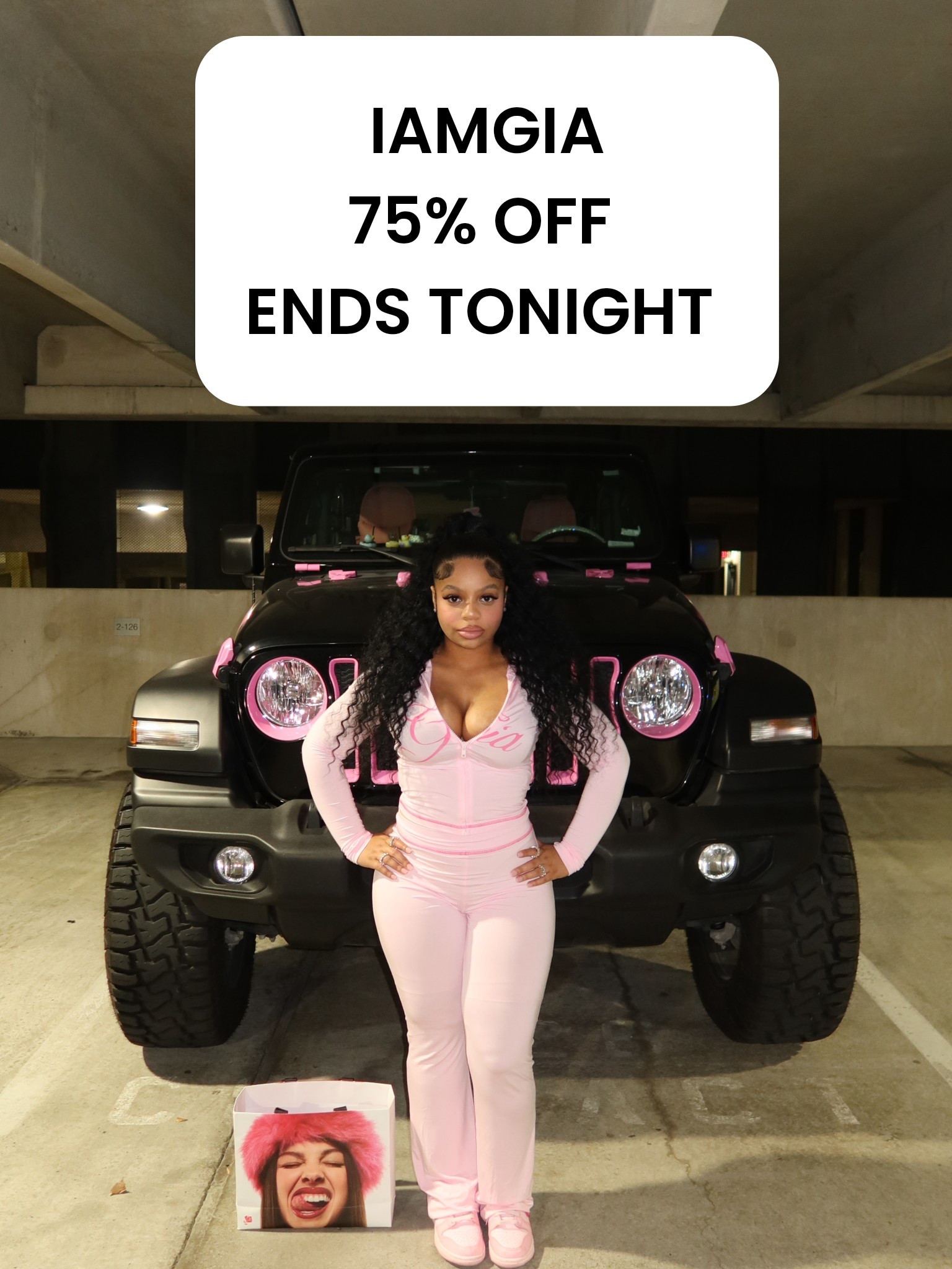 IAMGIA clothing sale 75% off ends tonight 
Pink two piece tracksuit 
Baddie outfits 
Matching jacket and track pants 


#LTKSaleAlert #LTKPetite #LTKTall