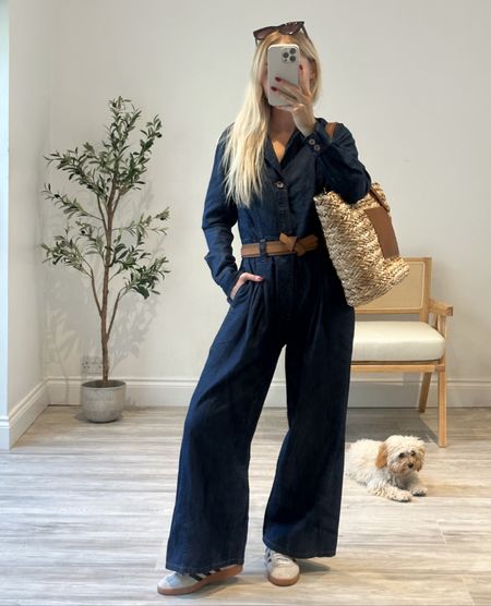 Casual Summer Day Look! 

Summer Style, Summer Fashion, Outfit Inspiration, Denim Jumpsuit, Raffia Bag, Adidas Trainers, Straw Bag, Casual Summer Outfit 

#LTKuk #LTKsummer #LTKeurope