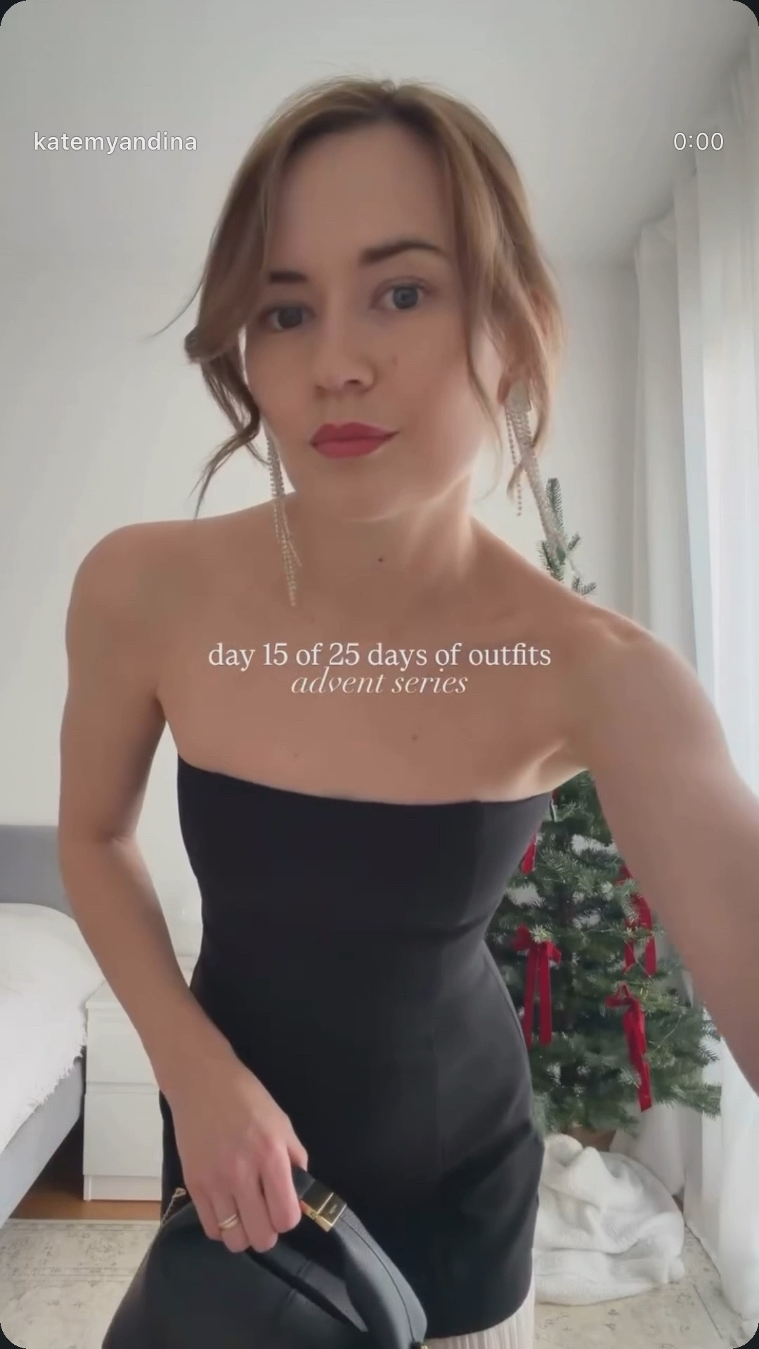 Day 15 

#christmasdresses #festivedresses #kleider #weihnachtenkleider

#LTKdatenight #LTKkleider #LTKpartywear