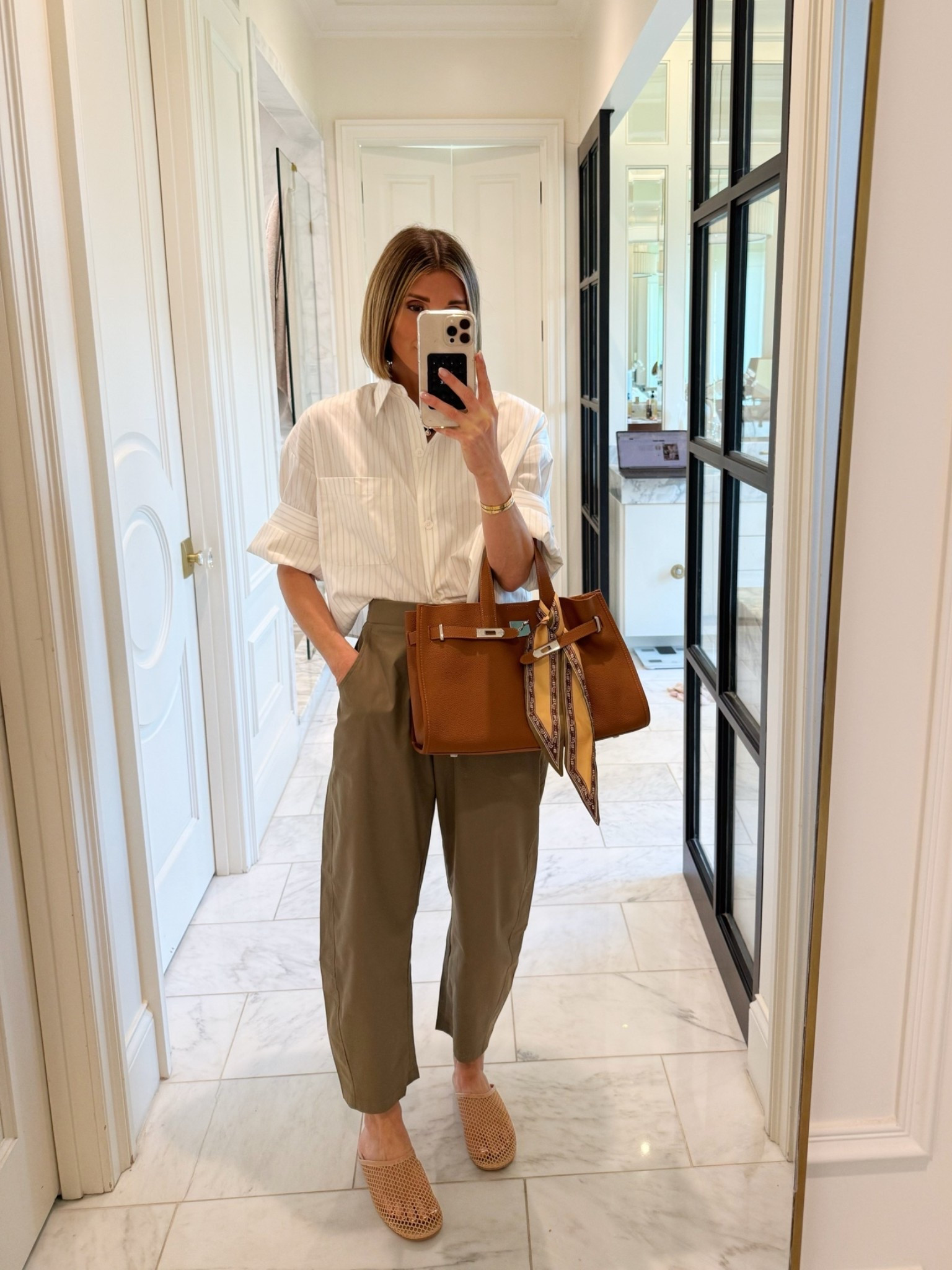 Love these $30 Amazon pants! These fit tts I'm wearing size small