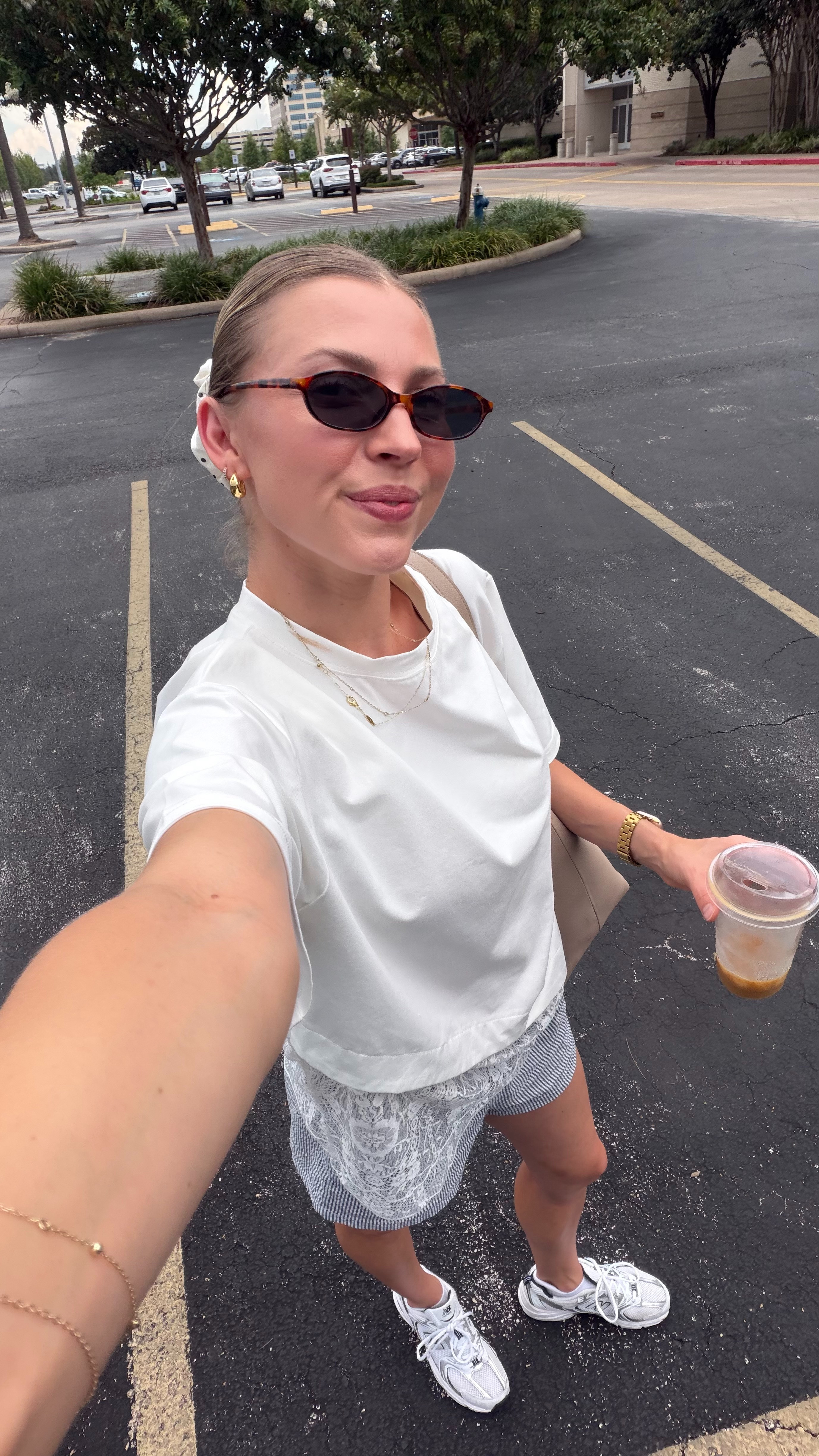 Cute, casual mom outfit | Wearing S in everything  

 #LTKootd #LTKmomlife