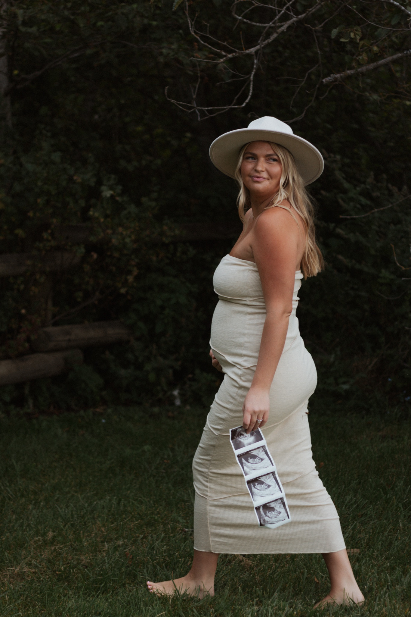 Comfy casual strapless maxi dress I’m loving 🤍

#LTKSeasonal #LTKFallSale #LTKFindsUnder50