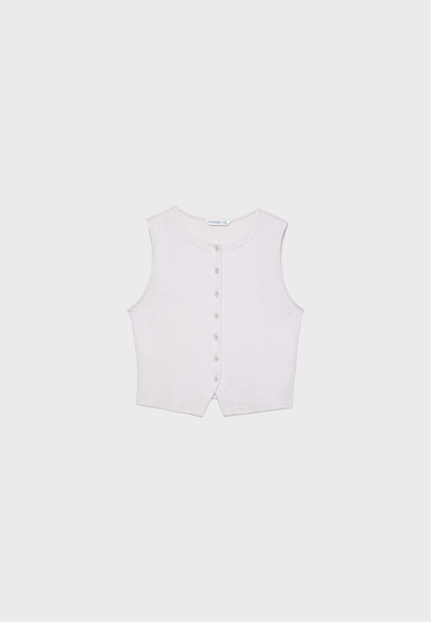Basic button-up T-shirt | Stradivarius (UK)