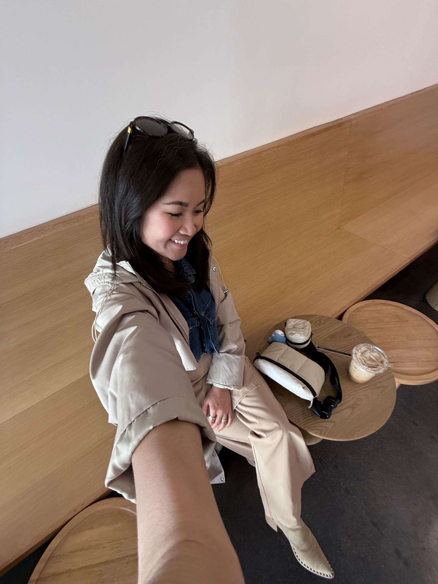 Little corners of our house 🏡 still lots to do still but loving how its coming together 🫶 wearing 2 light colors and 1 dark color outfit color theory 🙌

#LTKStyleTip #LTKBeauty #LTKFindsUnder50