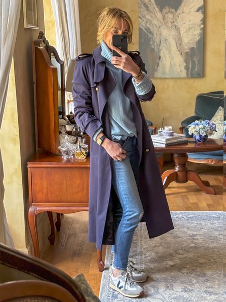 All the blues 💙
.
Trench @massimodutti
Jumper @notshy
Jeans @jcrew
Trainers @veja pr
.
#thisis50 #everydayfashion #everydaystyle #mymidlifefashion #fashion #outfitideas #whatimwearing #reallifefashion 

#LTKeurope #LTKover40 #LTKSeasonal