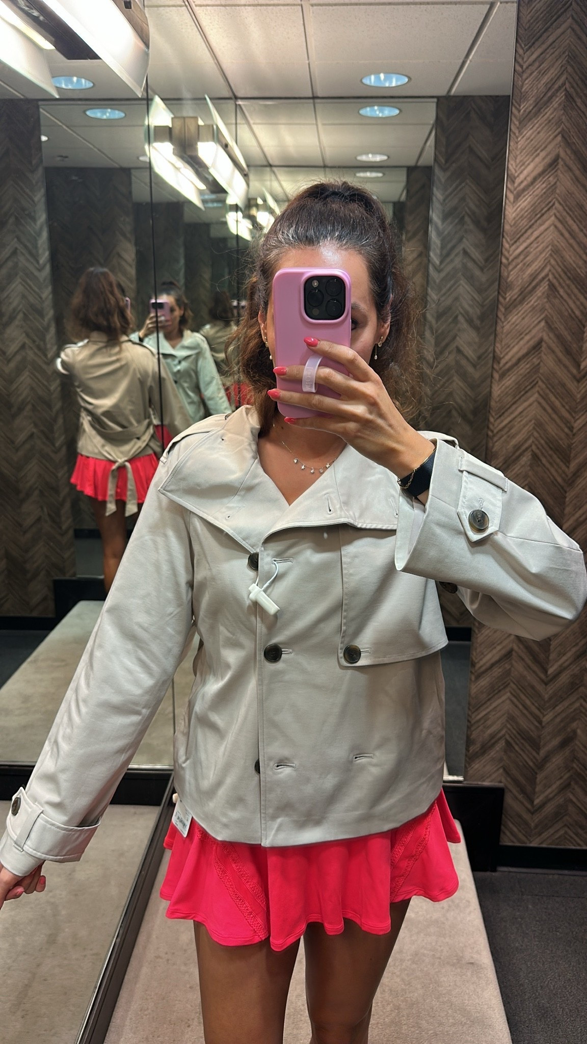 Nordstrom Anniversary Sale
NSale
Cropped trench coat