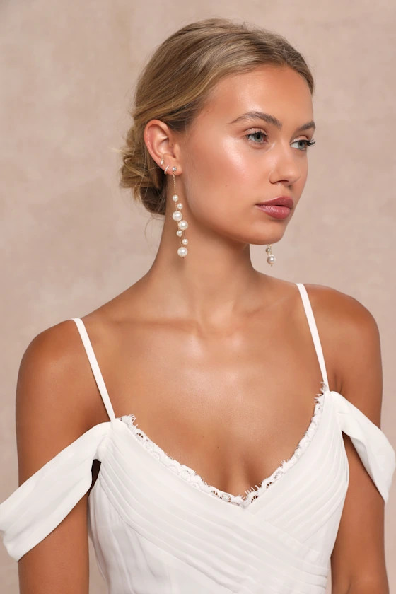 Exceedingly Elevated Gold Pearl Rhinestone Drop Earrings | Lulus