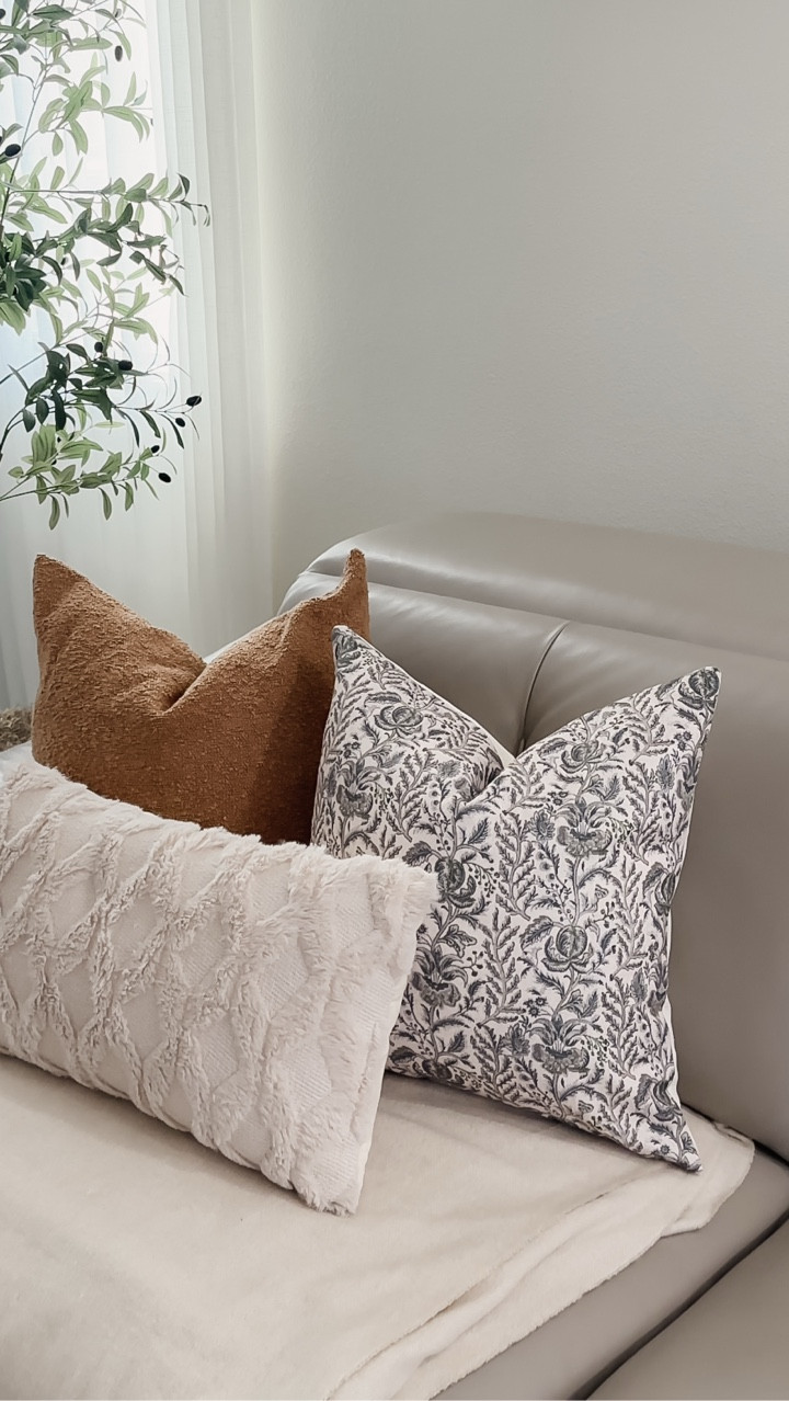 Small changes can completely transform a space for spring🌸

I swapped my pillows for these vintage floral pillow covers and my living room instantly feels like spring.

Neutral colors, delicate florals and the easiest way to refresh your home without spending a fortune.


#LTKHome #LTKOver40 #LTKSpringSale