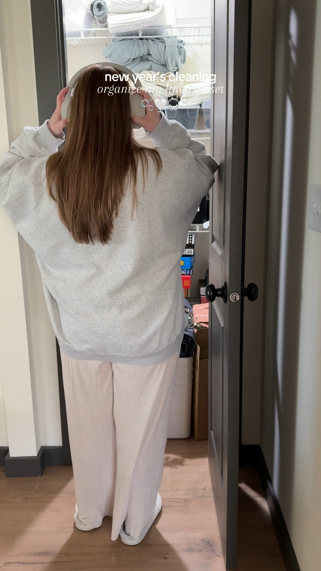 cleaning my linen closet 🧺 took a while but I’m so glad it’s done! 

#LTKWatchNow #LTKFindsUnder50 #LTKHome