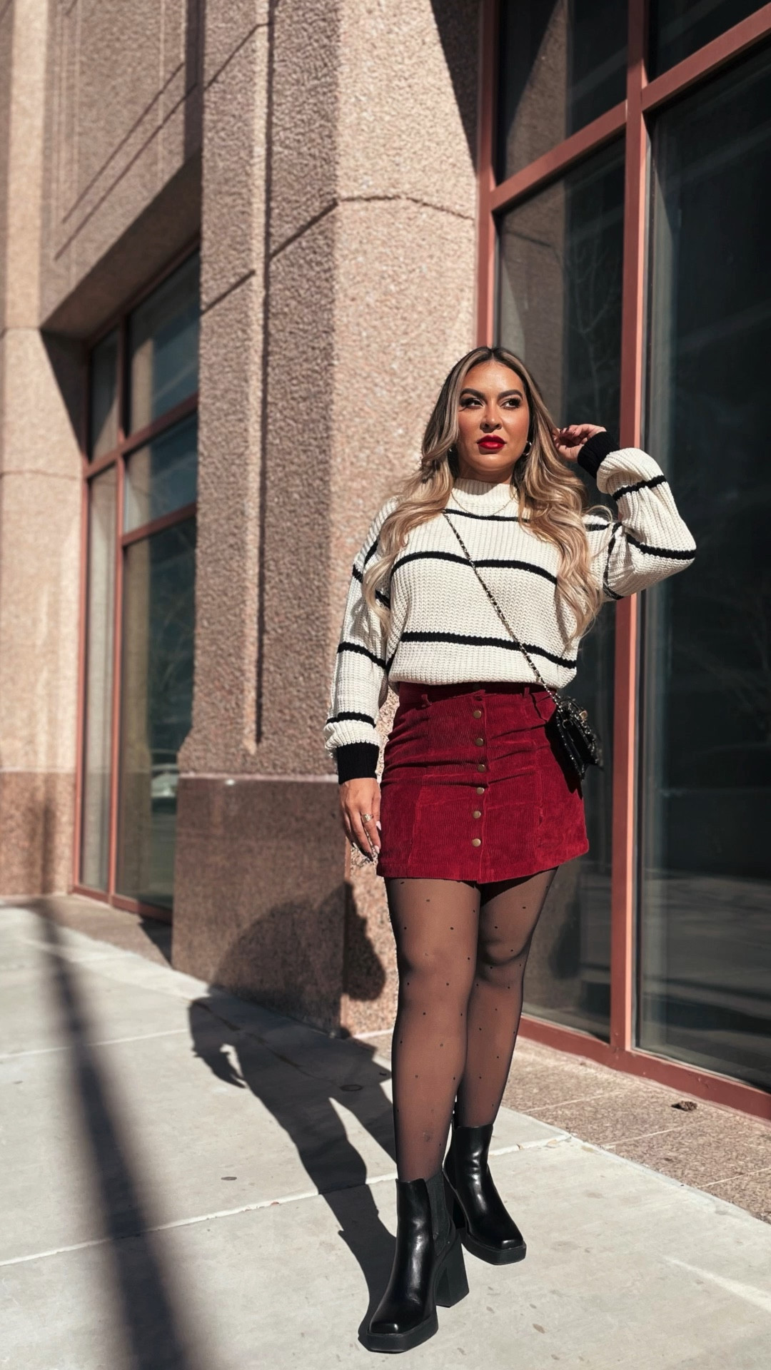Holiday Outfit Inspo ♥️ 
Cute and cozy for Christmas, a holiday party or just the holiday season 🎄 

#LTKfit #LTKHoliday #LTKshoecrush