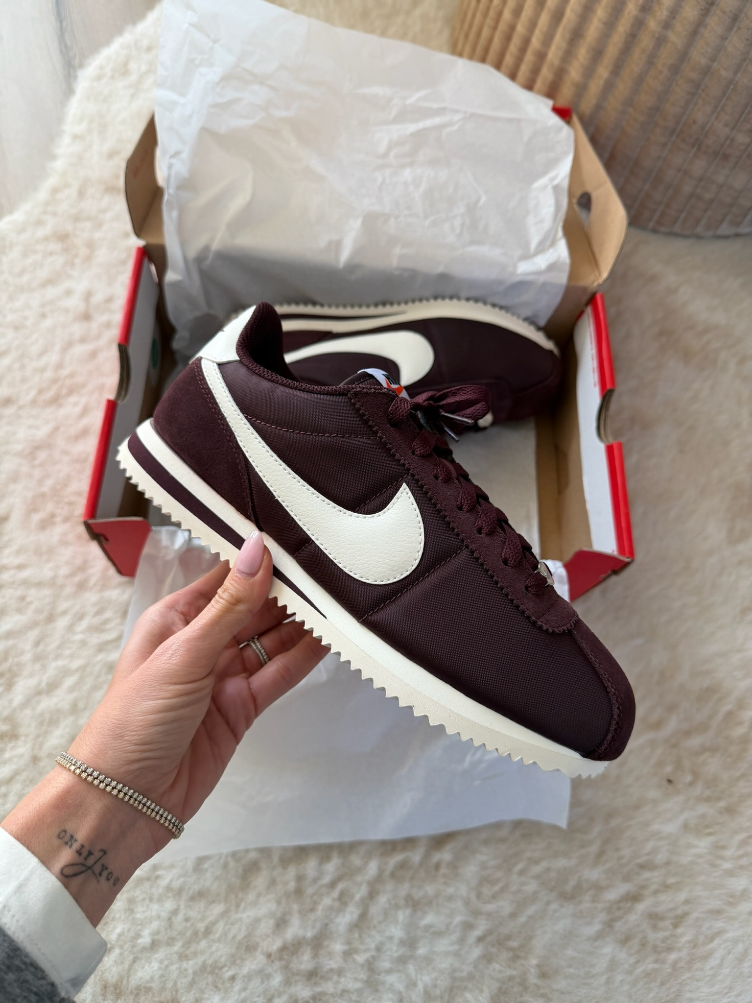 Loving these Nike shoes. So cute for everyday wear. Love this brown color. Cute women’s fashion brown shoes mom everyday Annabrstyle 

#LTKmomlife #LTKdayinmylife #LTKActive