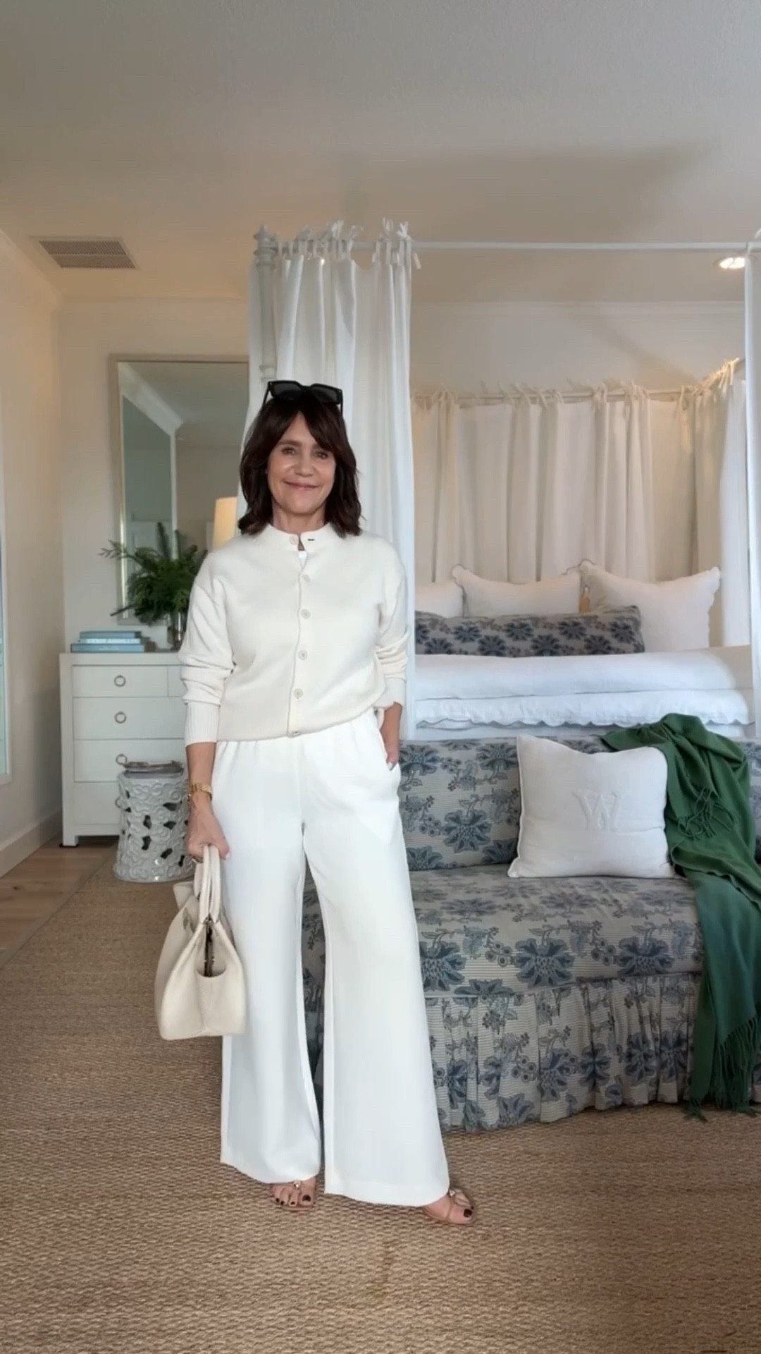 If you haven’t tried this VIRAL pant you might be missing out!

#LTKPetite #LTKSeasonal #LTKootd