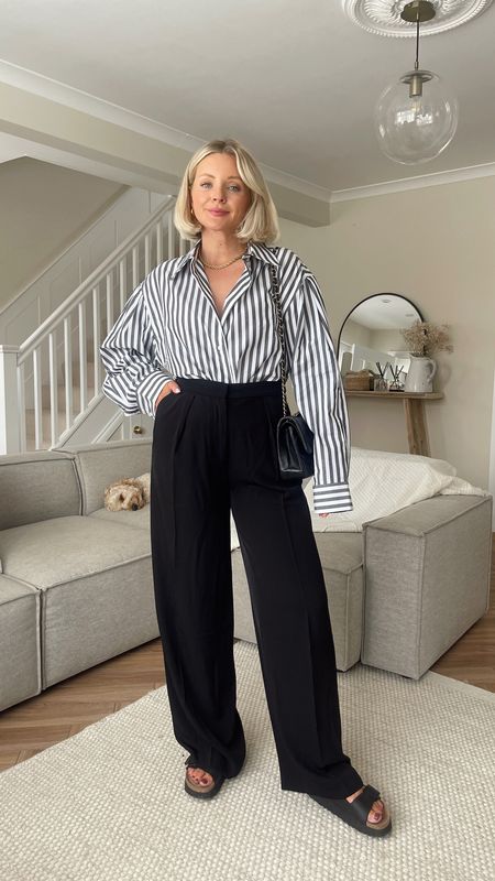How to wear wide leg trousers with a shirt. 
