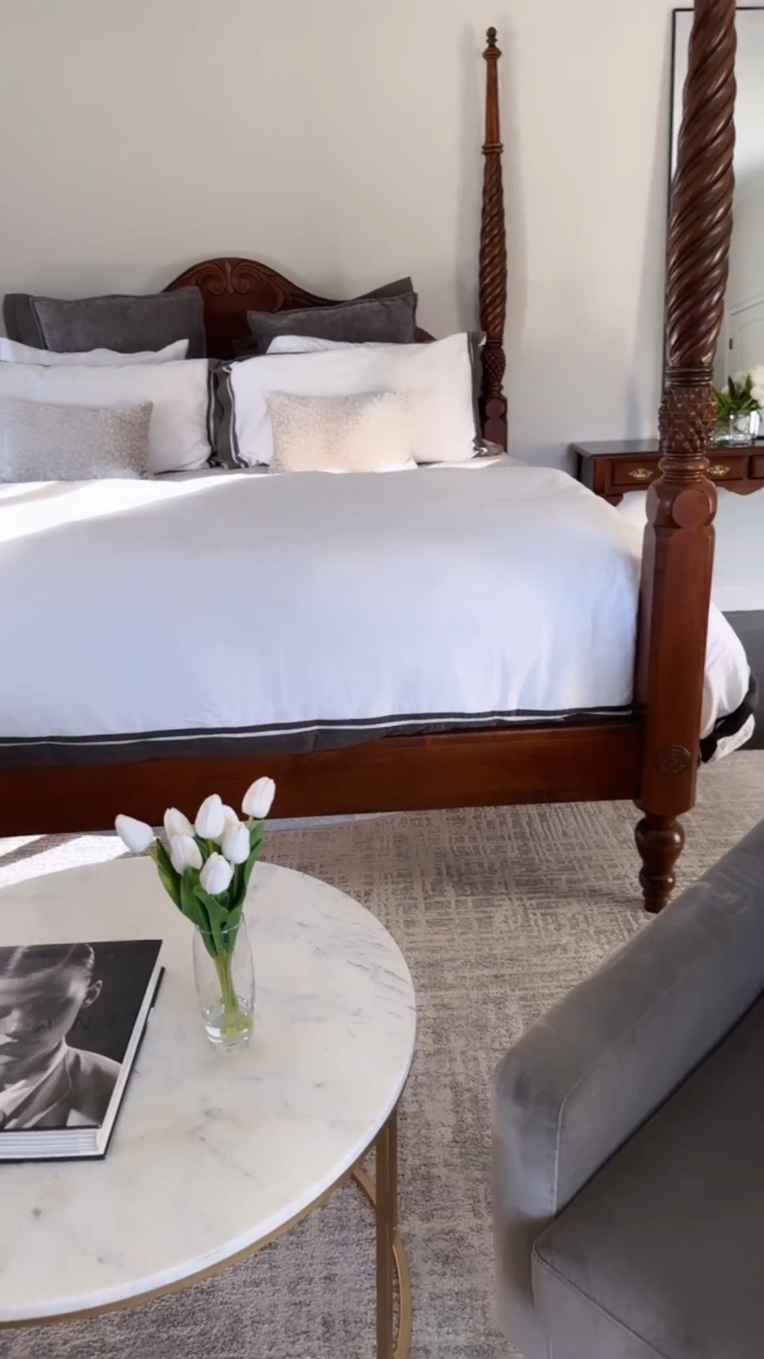 Rug is on major 70%. Off sale !!!#wayfairsale #wayfair #bedding #rug #homesale #accentchair

#LTKHome #LTKdayinmylife