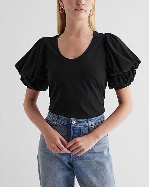 Skimming Scoop Neck Puff Sleeve Tee | Express
