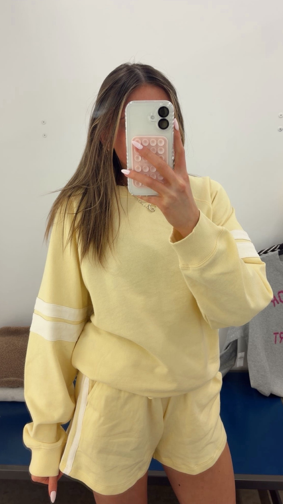 another comfy set from old navy!! so many bright colors/ styles in sweats! on SALE right now 30-50% off!!


#LTKootd #LTKdayinmylife #LTKU