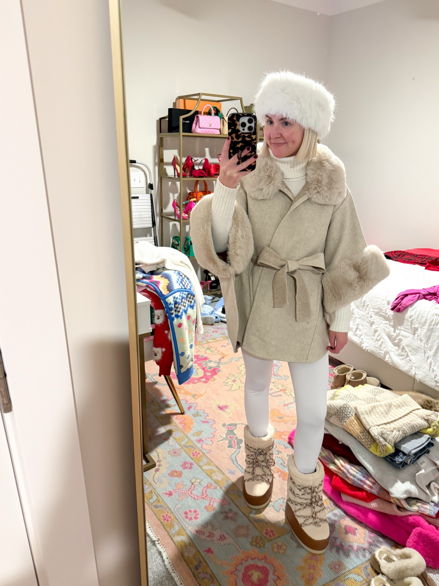 Apres ski outfit / affordable snow boots / winter outfit / park city winter outfit 

#LTKHoliday #LTKCyberWeek #LTKTravel