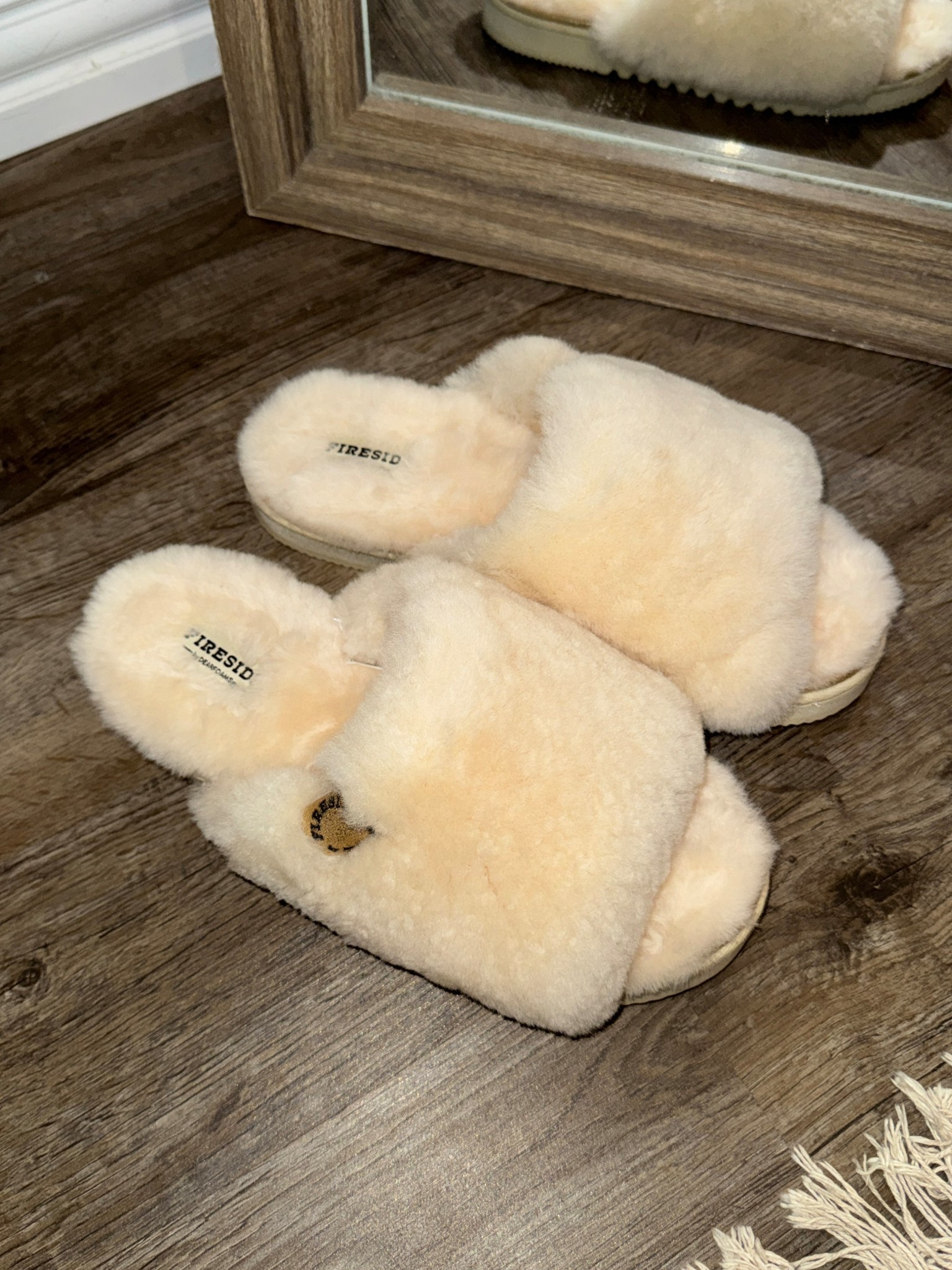 Coziest slippers! Gift ideas!  Feel like a higher end brand for half the price! Sherpa slipper slide house shoe winter lounge 

#LTKGiftGuide #LTKHoliday #LTKFindsUnder50