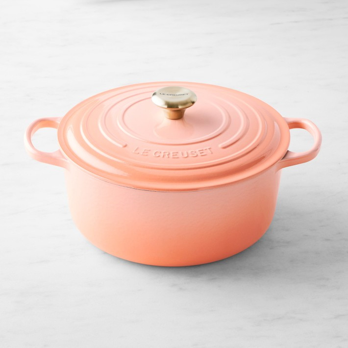 Le Creuset Signature Enameled Cast Iron Round Dutch Oven | Williams-Sonoma